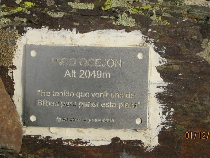 El cartel de la cima: Pico Ocejón, 2.049 metros